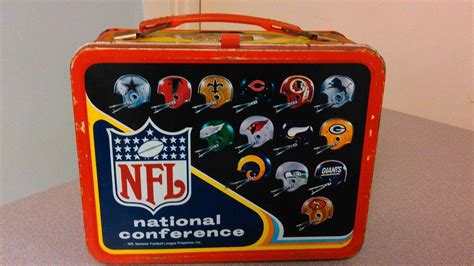 ~RARE 1976 NFL Football Teams Metal Lunch Box By Thermos 